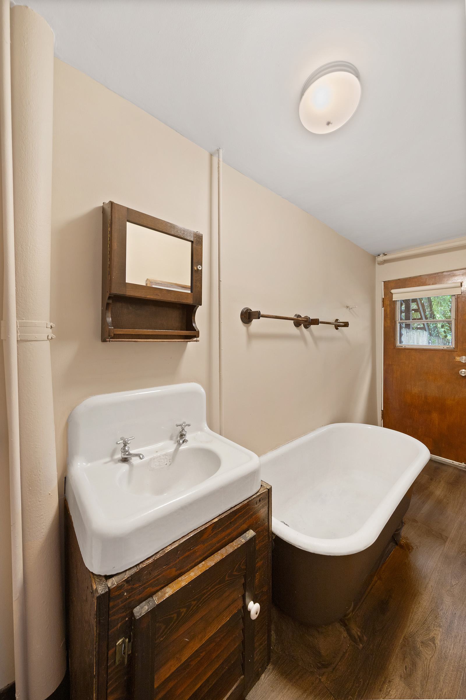 357 Degraw Street Brooklyn, NY 11231 - Photo 4 of 9