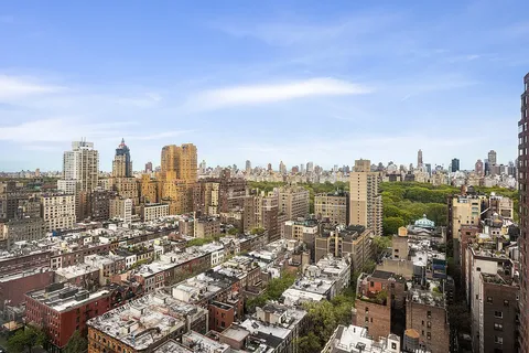 $11,800,000 | 111 West 67th Street, Unit 28DEF | Upper West Side