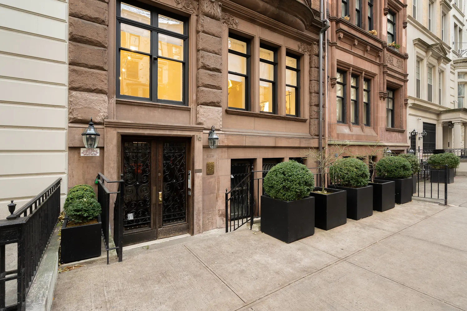 $18,000 | 16 East 77th Street, Unit G | Lenox Hill