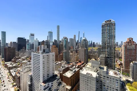 $2,295,000 | 304 East 65th Street, Unit 38AD | Lenox Hill