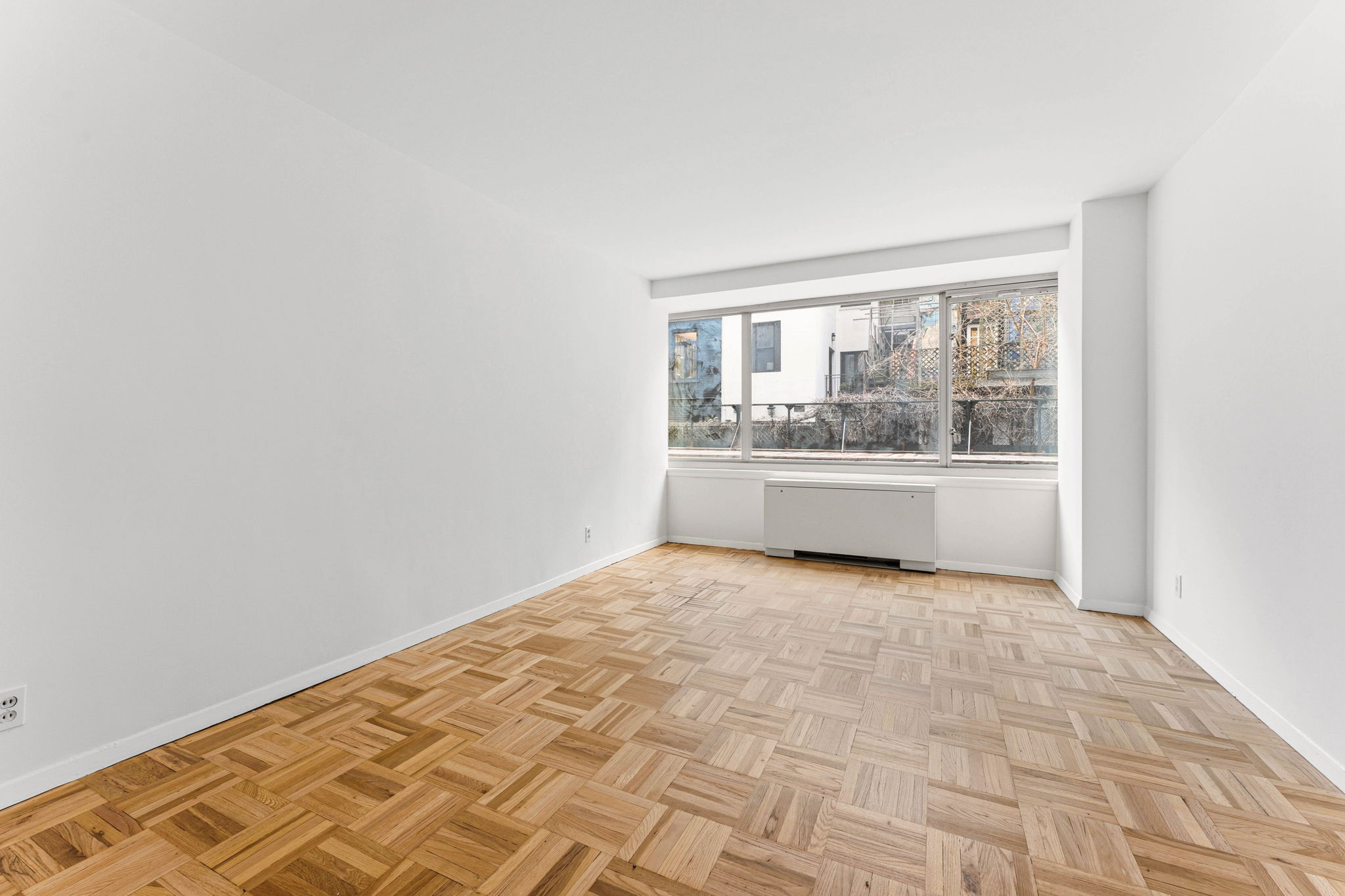 315 West 70th Street, Unit 2D Manhattan, NY 10023 - Photo 13 of 15