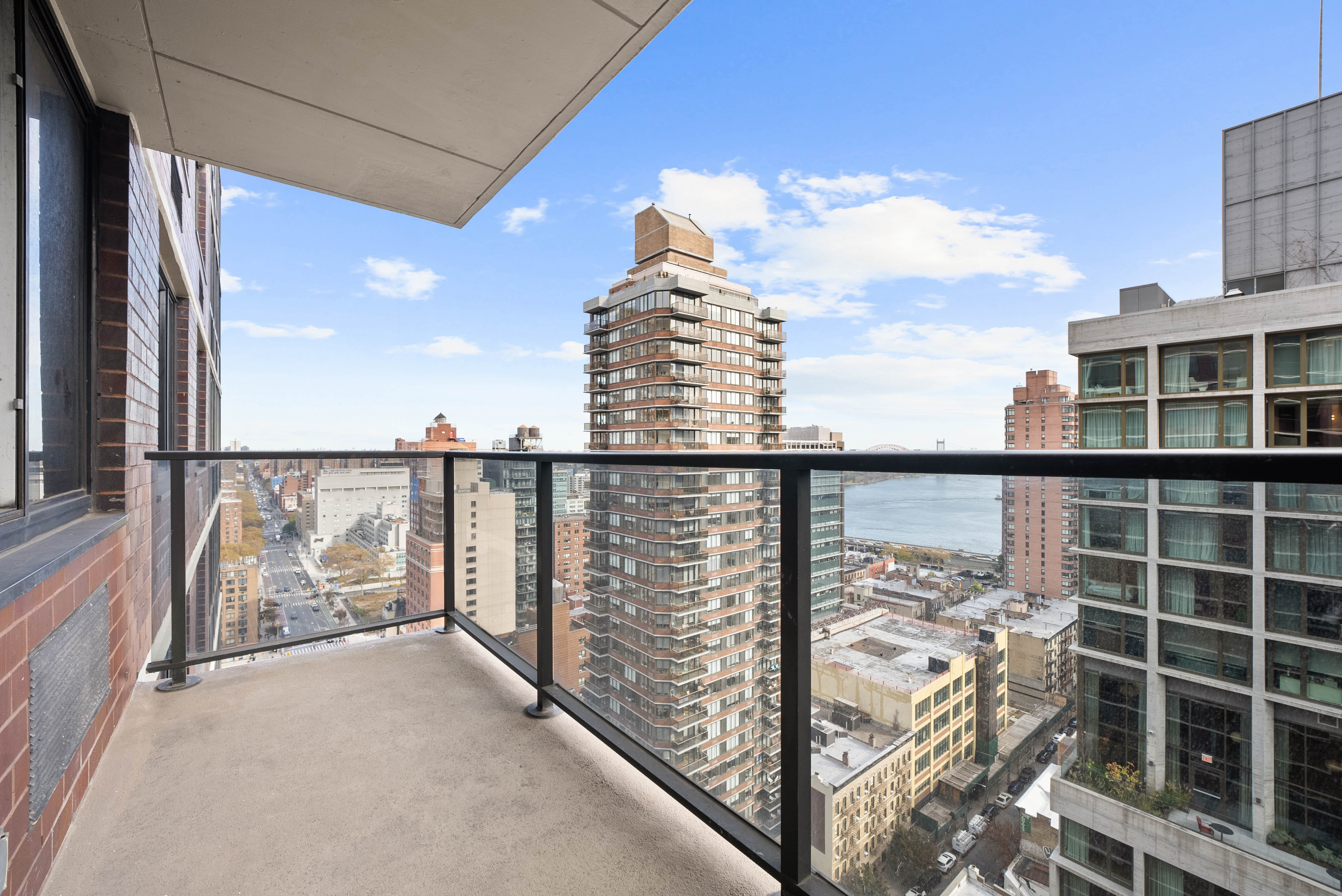 245 East 93rd Street, Unit 24J Manhattan, NY 10128 - Photo 8 of 10