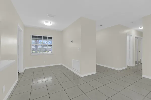 $2,800 | 3504 Northwest 85th Avenue, Unit B, Coral Springs, FL 33065