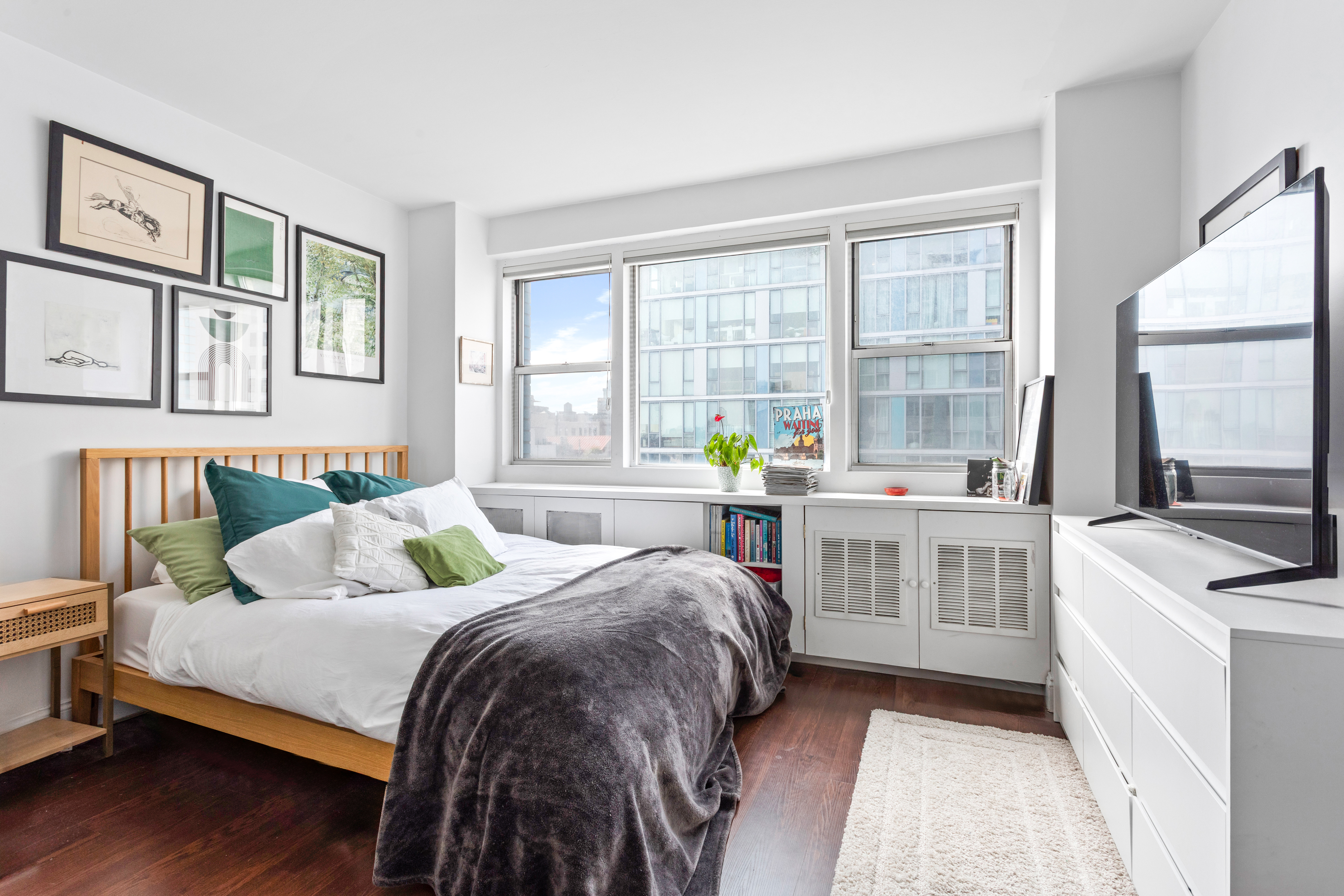 111 3rd Avenue, Unit 12C Manhattan, NY 10003 - Photo 4 of 9