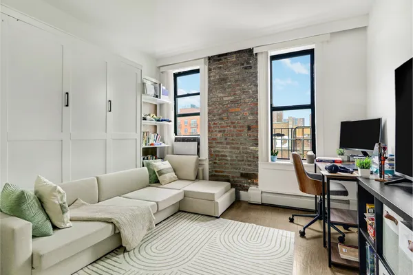 $295,000 | 48 West 138th Street, Unit 6A | Central Harlem