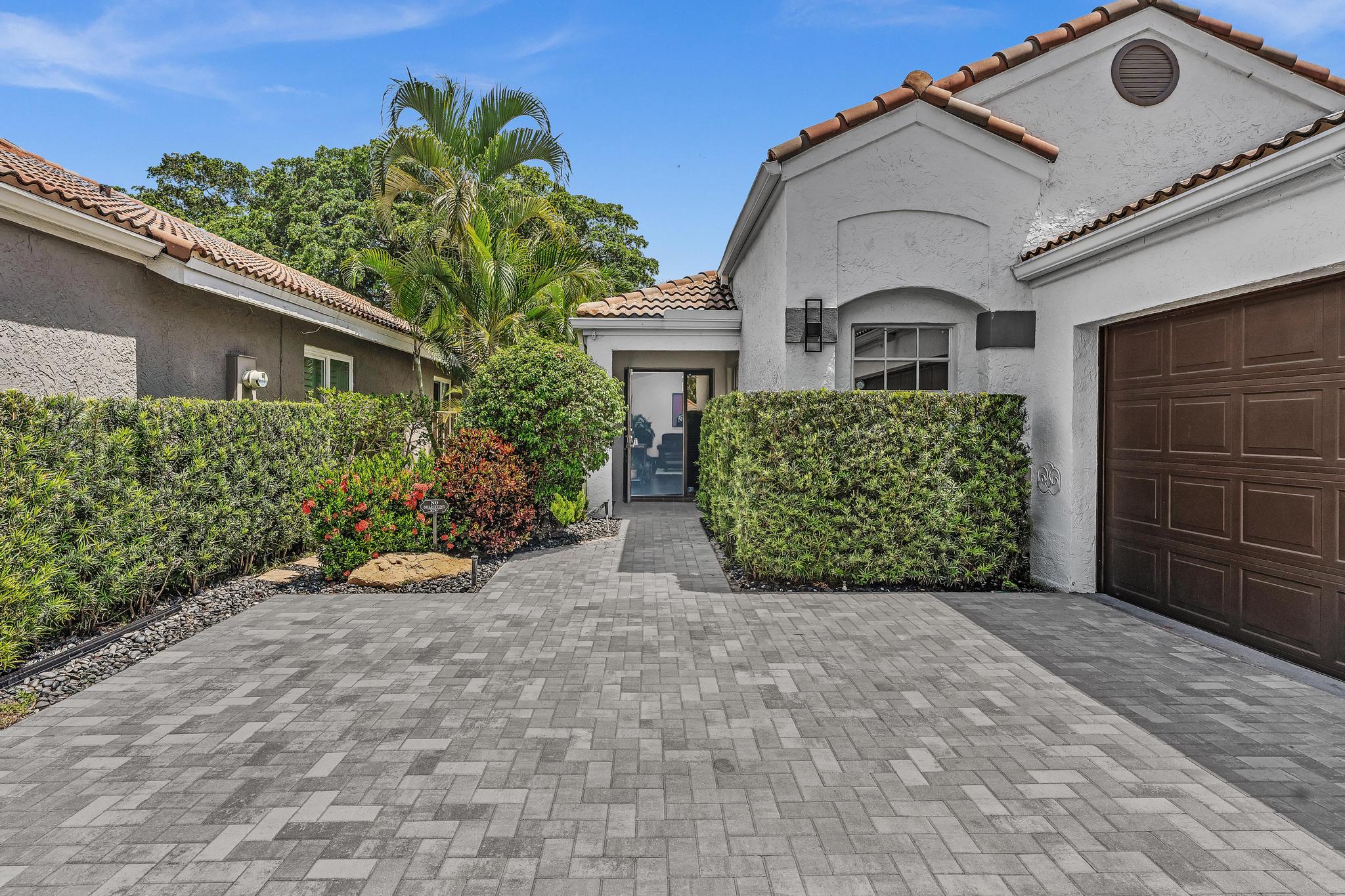 6207 La Vida Terrace Boca Raton, FL 33433 - Photo 4 of 64
