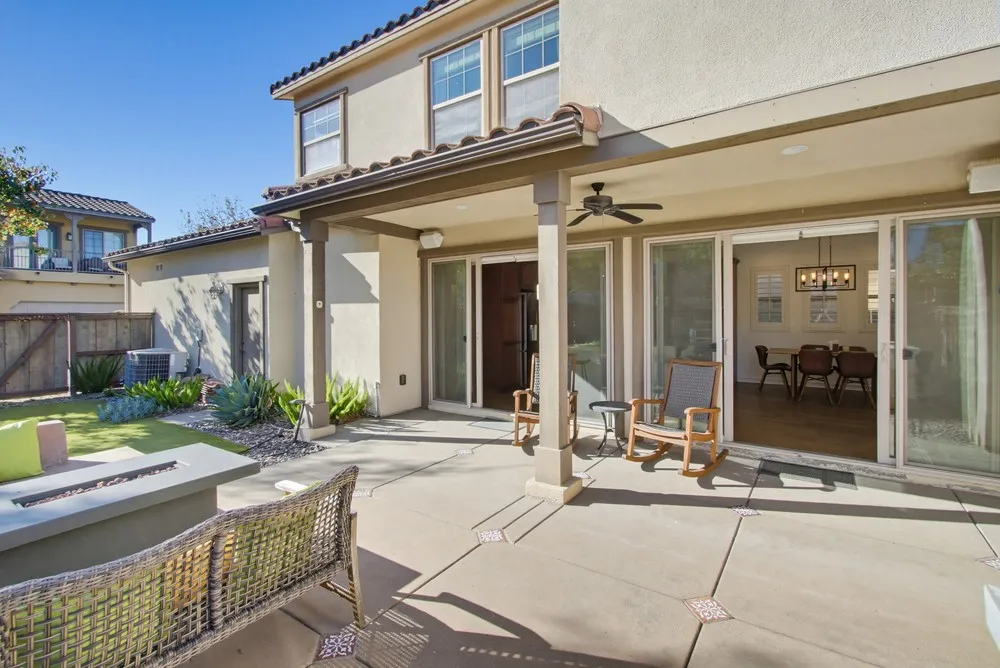 $1,449,000 | 15863 Via Montenero, San Diego, CA 92127