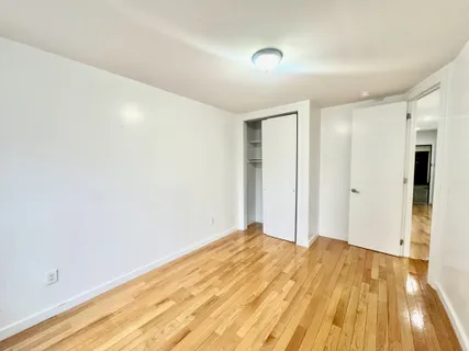 $2,400 | 517 West 161st Street, Unit 32 | Washington Heights