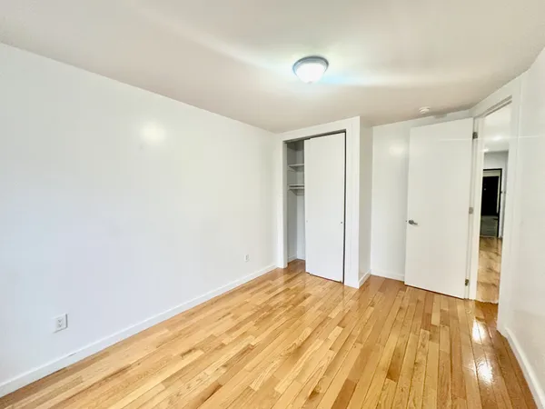 $2,400 | 517 West 161st Street, Unit 32 | Washington Heights