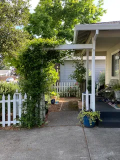 $829,000 | Jefferson Street, Petaluma, CA 94952