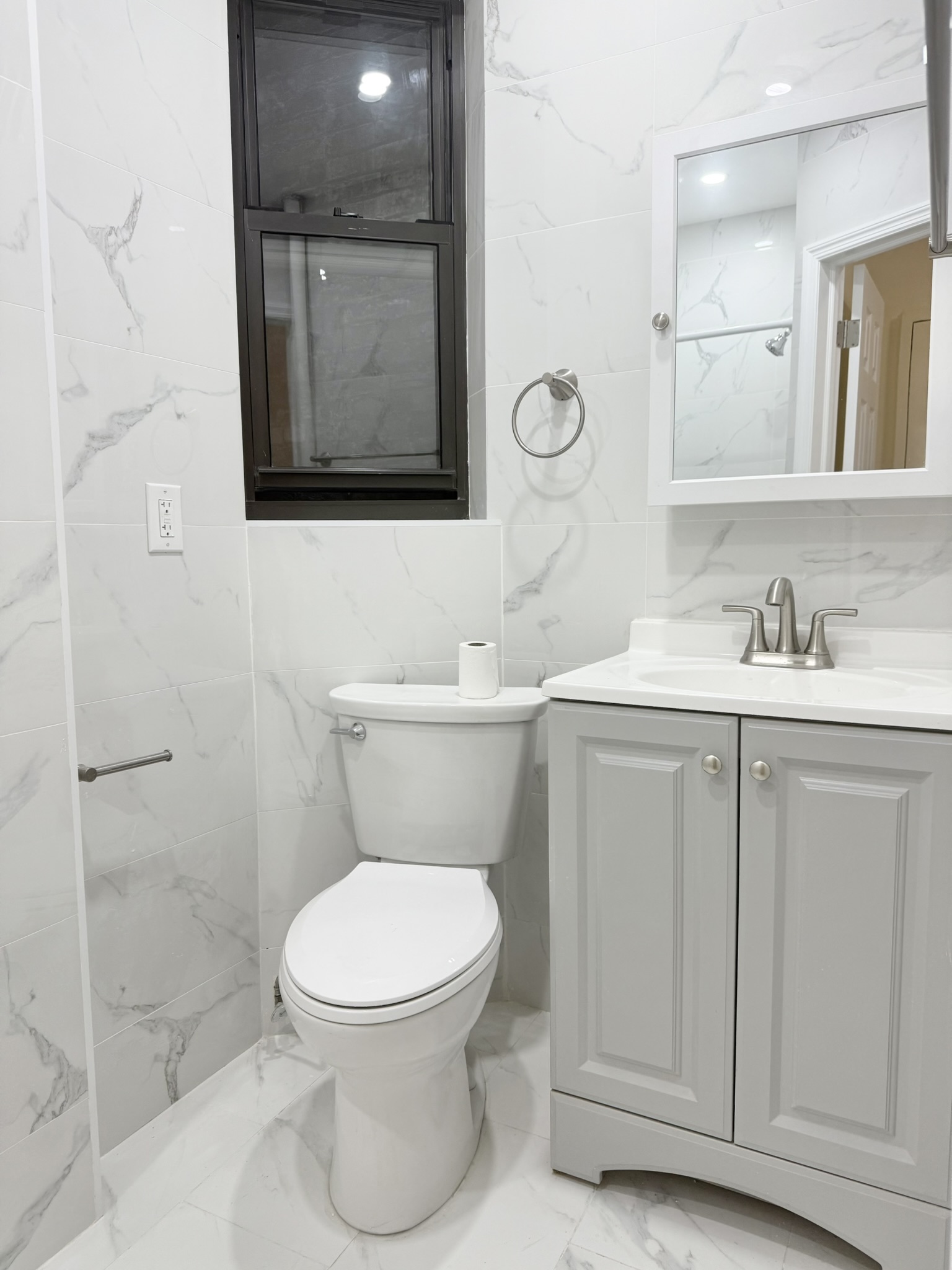 196 West 108th Street, Unit 2 Manhattan, NY 10025 - Photo 4 of 6