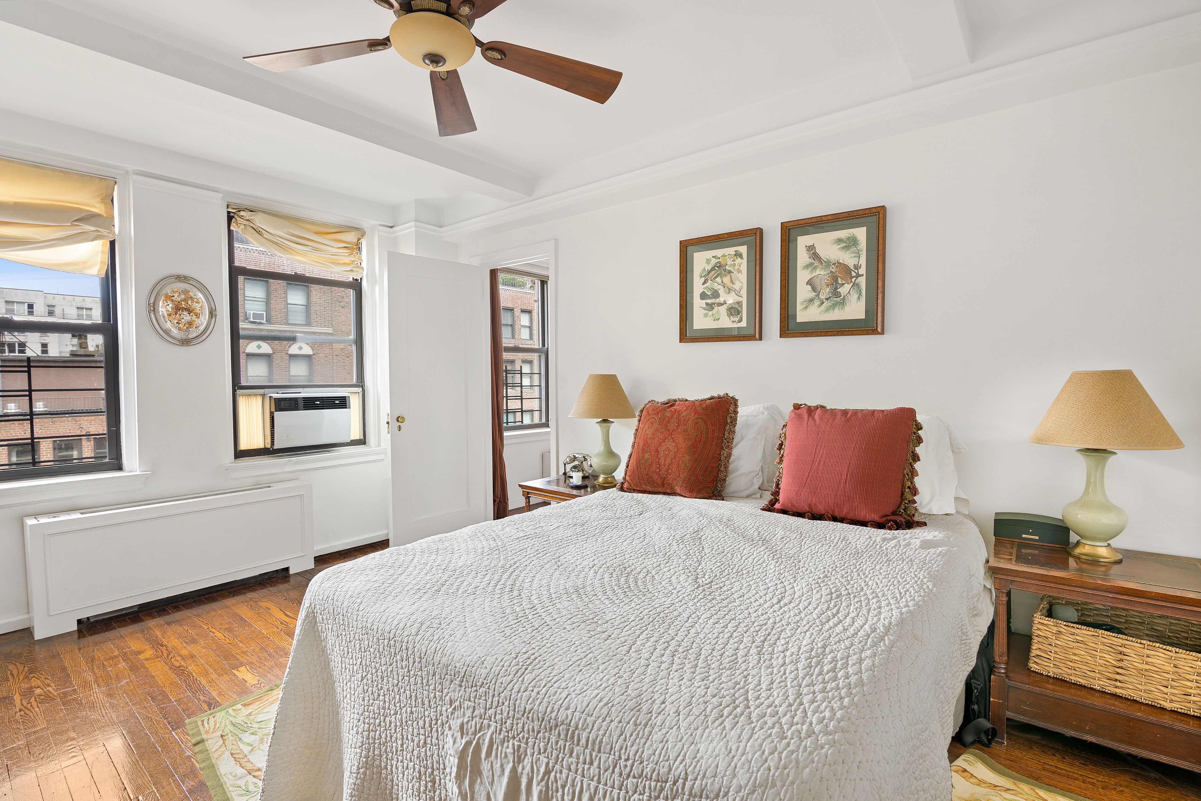 210 East 73rd Street, Unit 9C Manhattan, NY 10021 - Photo 6 of 8