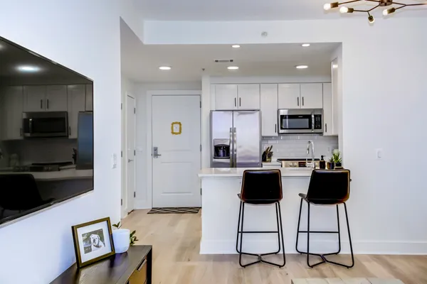 $3,500 | 2001 15th Street North, Unit 623, Arlington, VA 22201