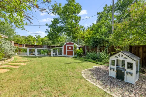 $475,000 | Address Upon Request, Dalworthington Gardens, TX 76016