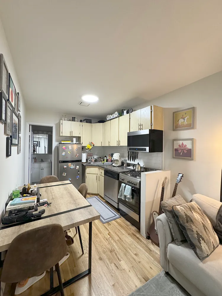$2,896 | 259 West 19th Street, Unit 2NW | Chelsea