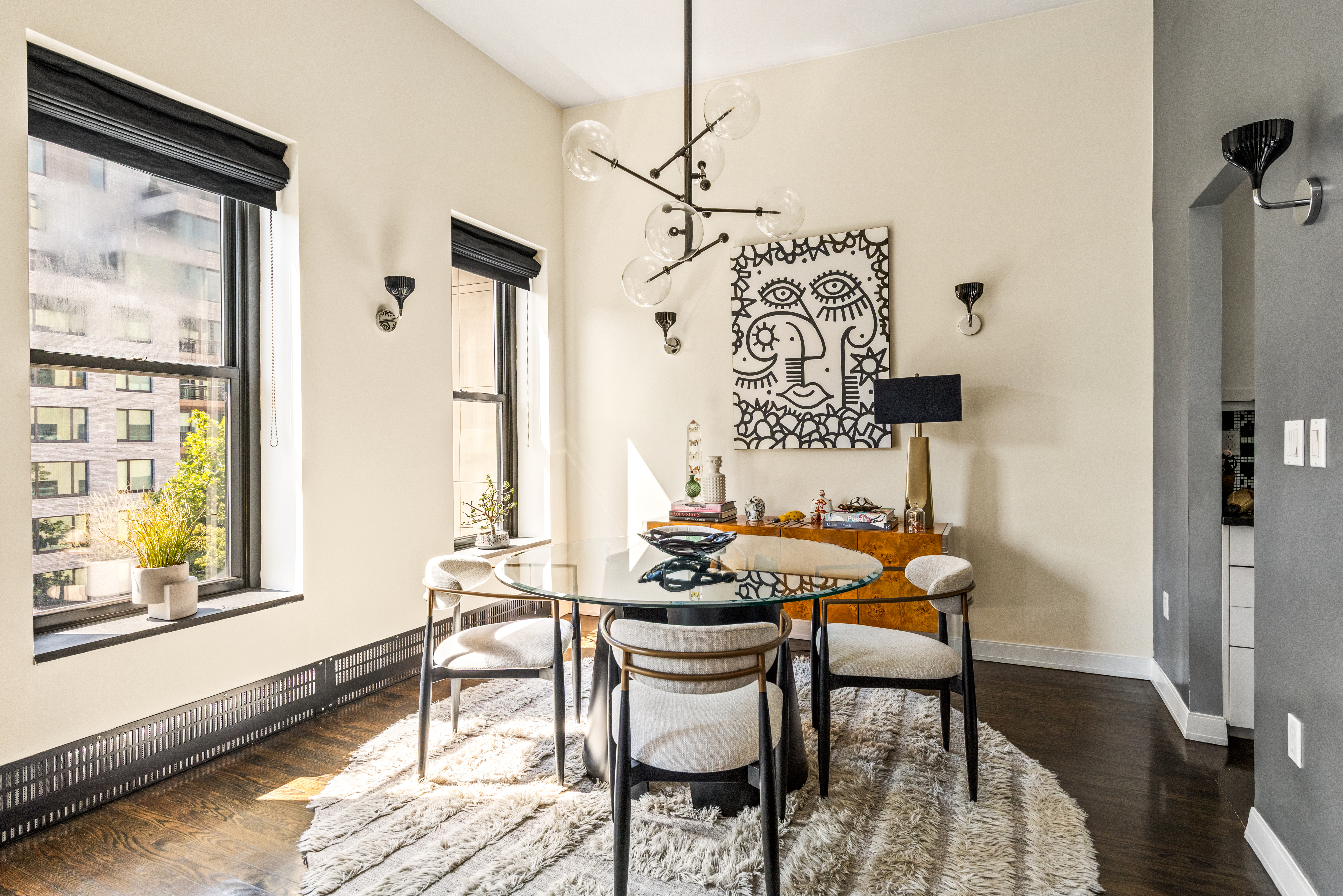 422 West 20th Street, Unit 5G Manhattan, NY 10011 - Photo 3 of 12 Gallery Image 3