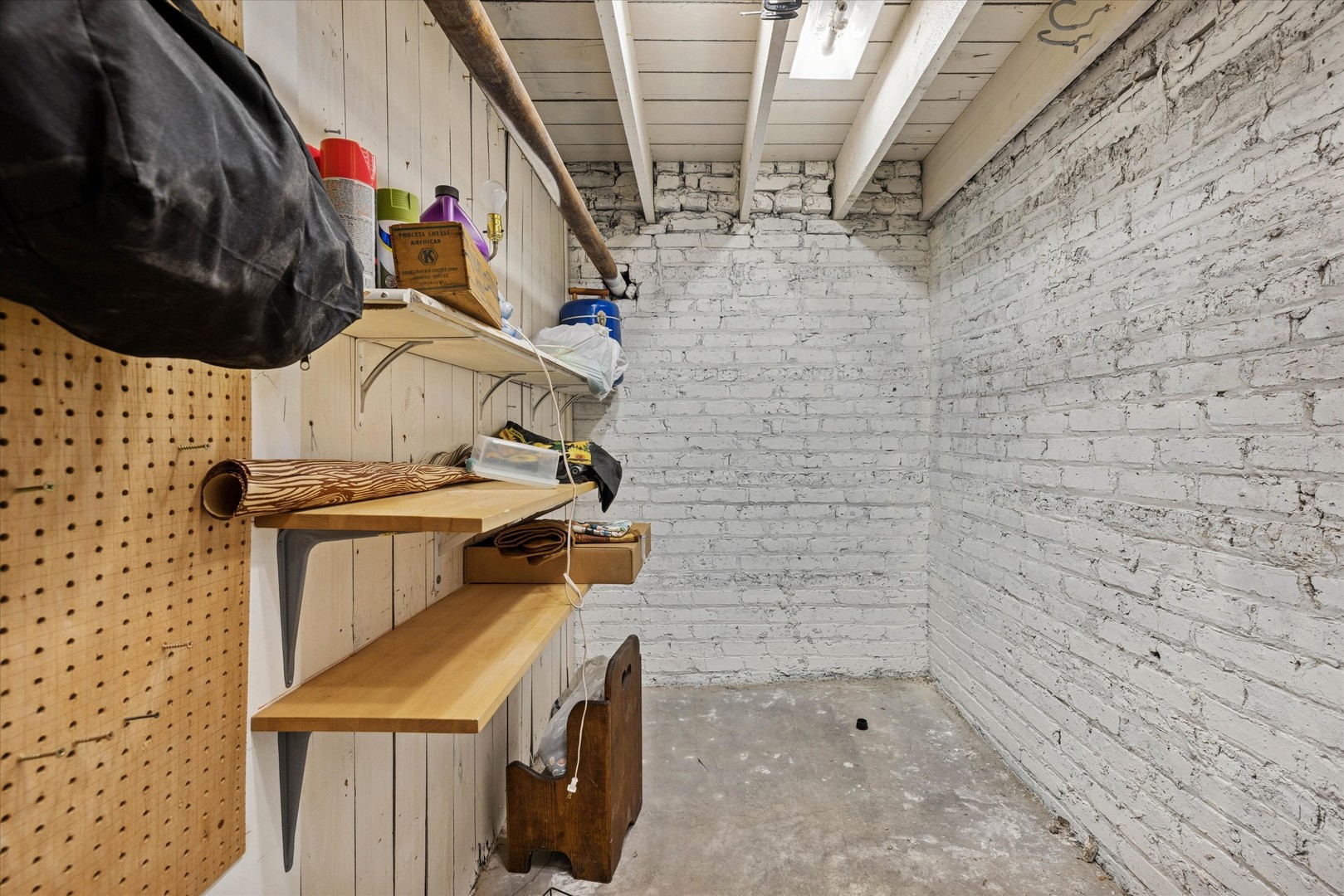 1501 West Cornelia Avenue, Unit 2 Chicago, IL 60657 - Photo 19 of 20