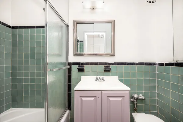 $145,000 | 3131 Grand Concourse, Unit 7A | Bedford Park