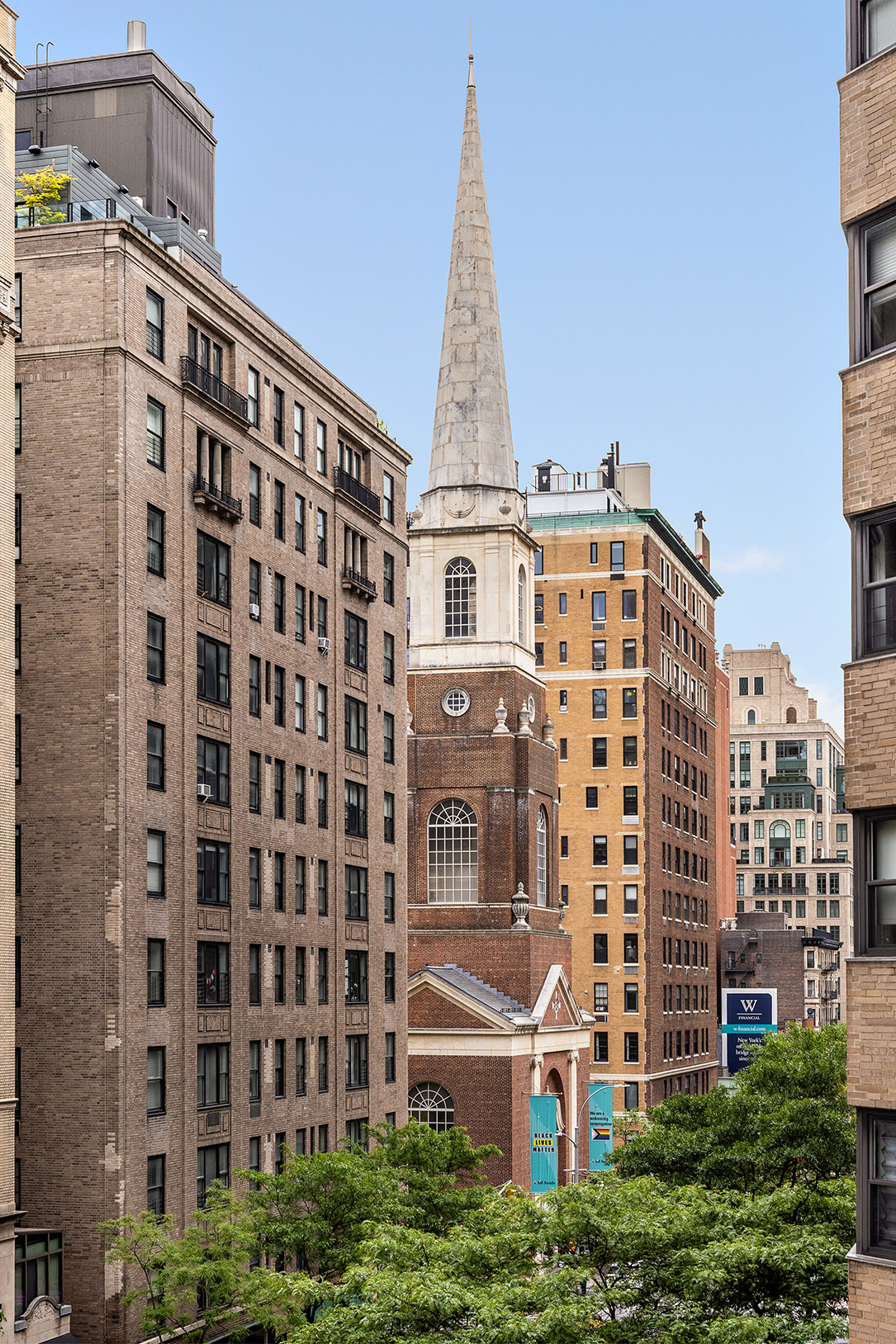 131 East 81st Street, Unit 4A Manhattan, NY 10028 - Photo 9 of 10