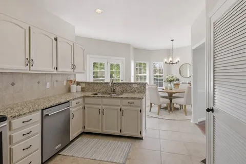 $725,000 | 156 Crestfield Place, Franklin, TN 37069