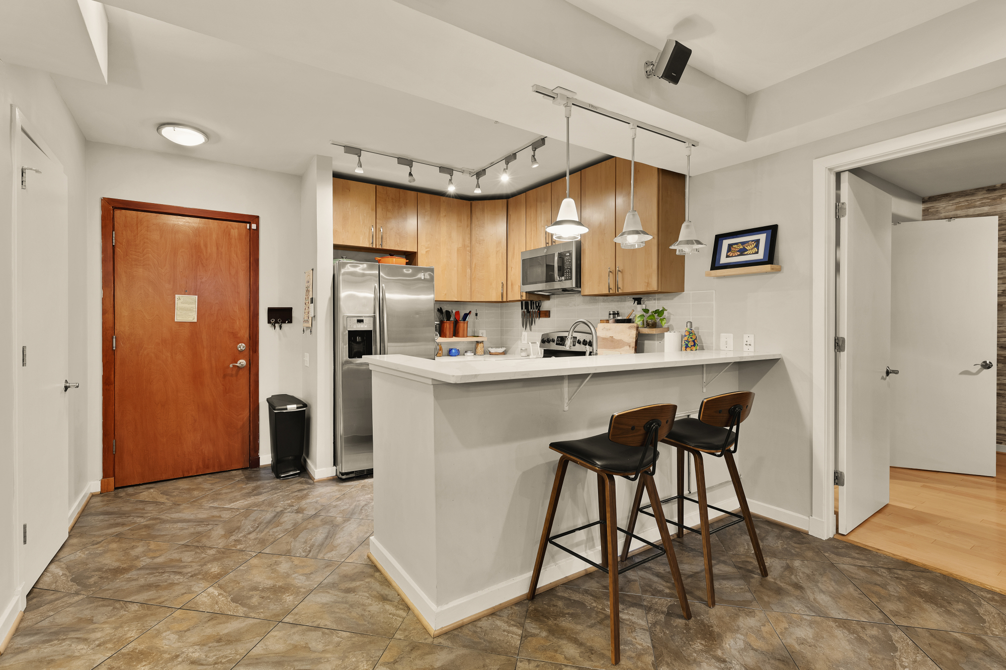 2412 17th Street Northwest, Unit C03 Washington, DC 20009 - Photo 3 of 18