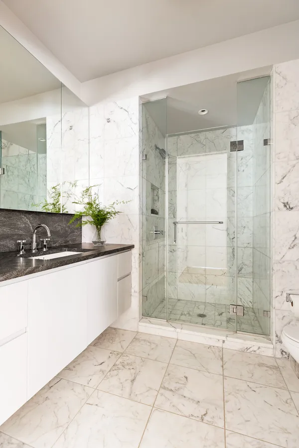 $4,750,000 | 311 West Broadway, Unit 4E | SoHo