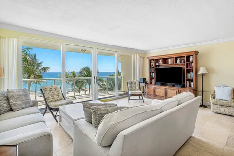 $1,375,000 | 2080 East Hillsboro Boulevard, Unit 407, Deerfield Beach, FL 33441