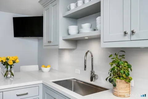 $1,150,000 | 16 Fairfield Avenue, Darien, CT 06820