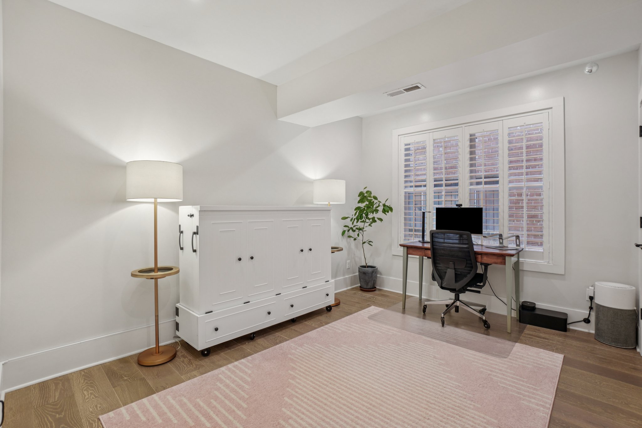 1682 Irving Street Northwest, Unit 2 Washington, DC 20010 - Photo 16 of 31