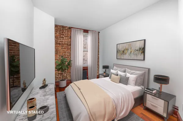 $5,500 | 150 East 3rd Street, Unit 2E | East Village