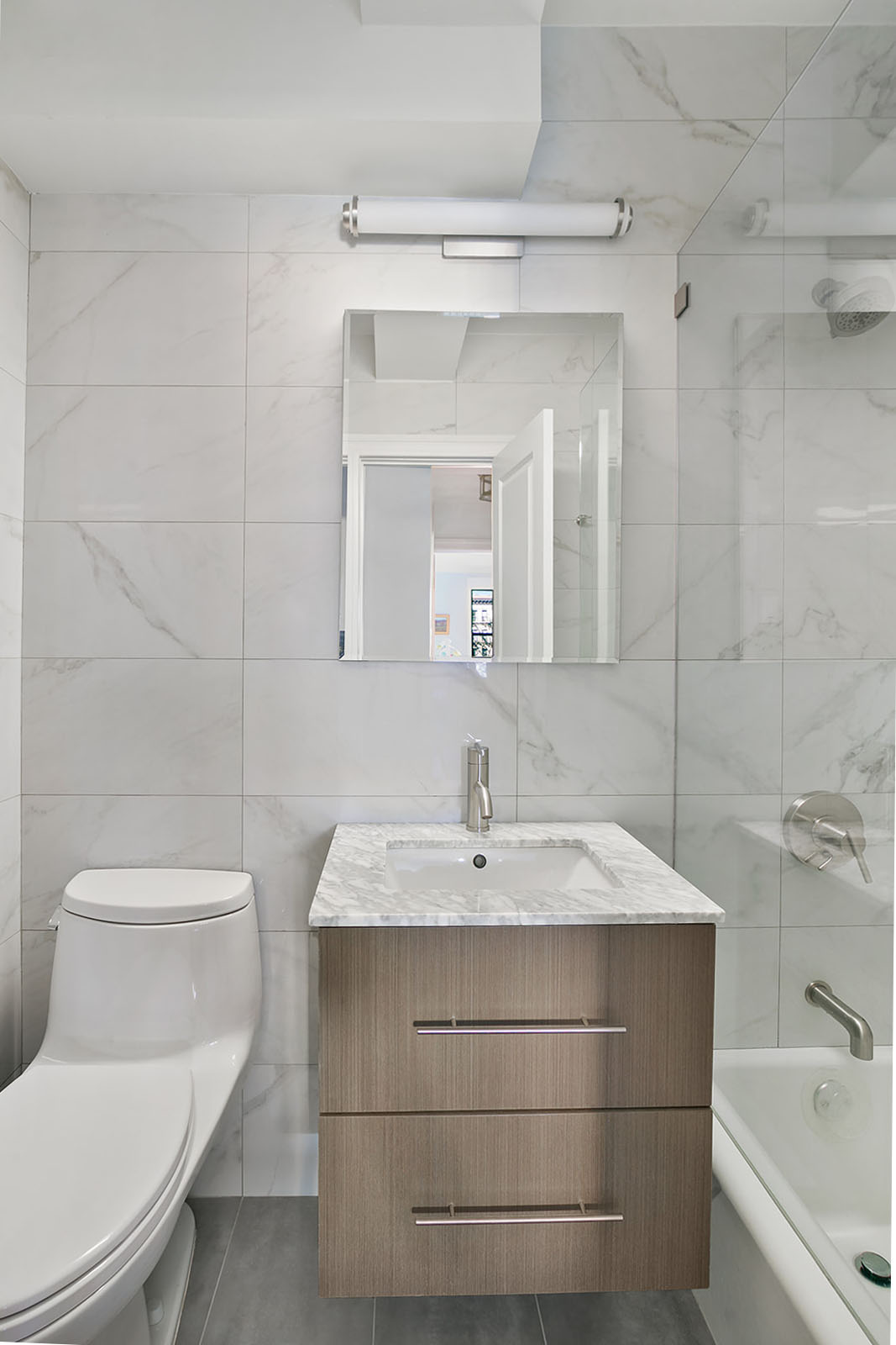 64 East 94th Street, Unit 4C Manhattan, NY 10128 - Photo 7 of 9