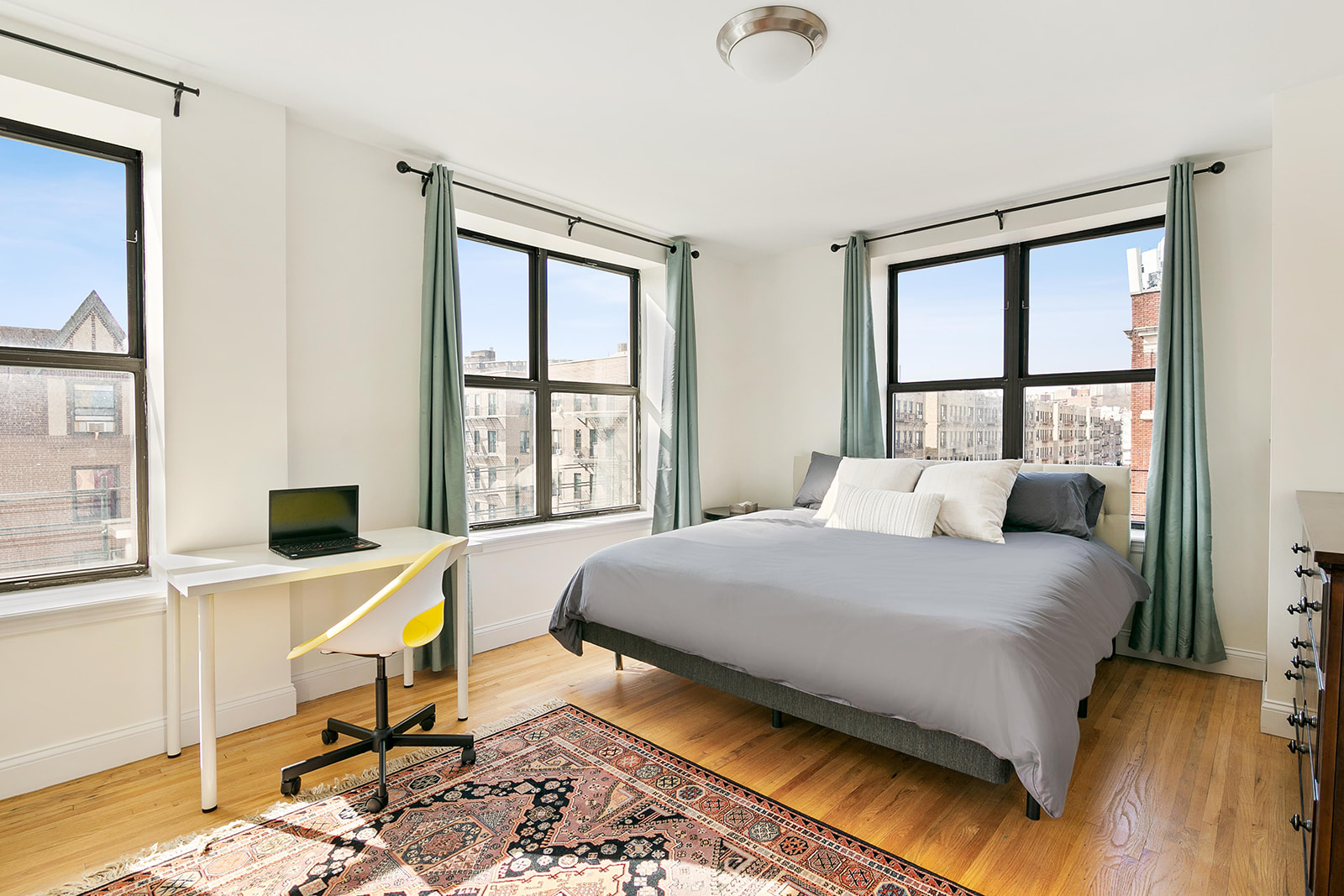 571-579 Academy Street, Unit 4F Manhattan, NY 10034 - Photo 3 of 9