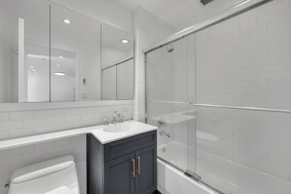 $4,750 | 516 West 47th Street, Unit S1B | Hell's Kitchen