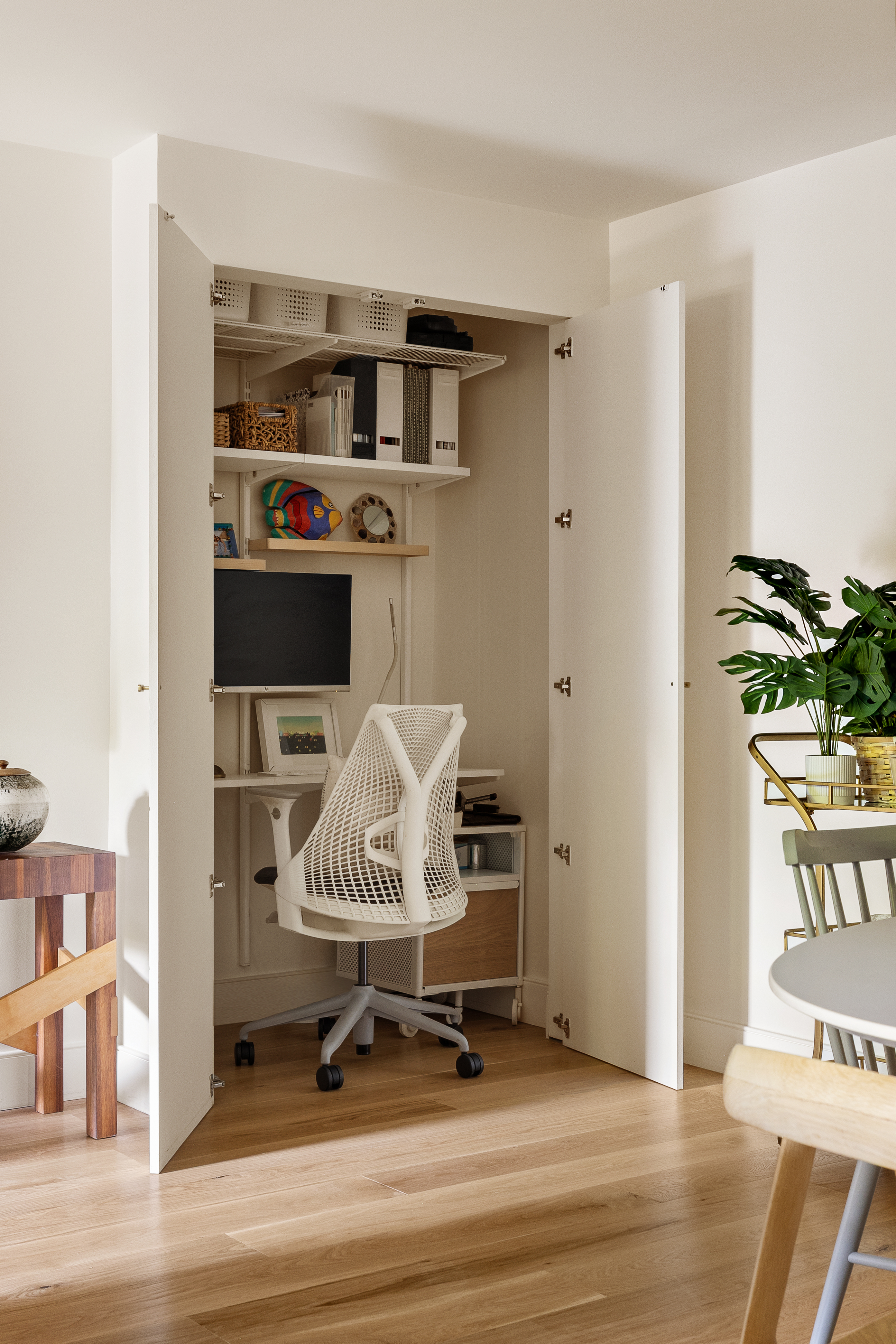 417 Clinton Street, Unit 1 Brooklyn, NY 11231 - Photo 9 of 18 a view of a workspace with furniture and a window