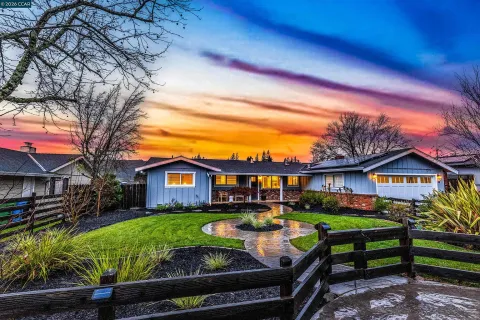 $1,649,000 | 19 Lance Court, Moraga, CA 94556