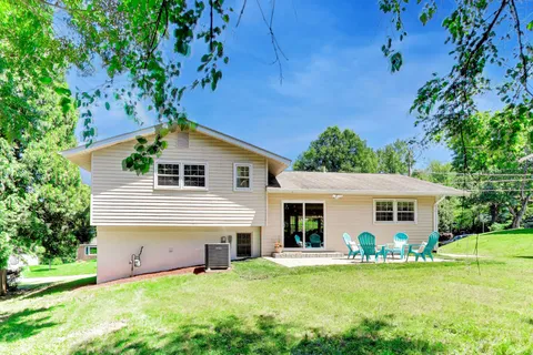 $1,095,000 | 11832 Enid Drive, Potomac, MD 20854