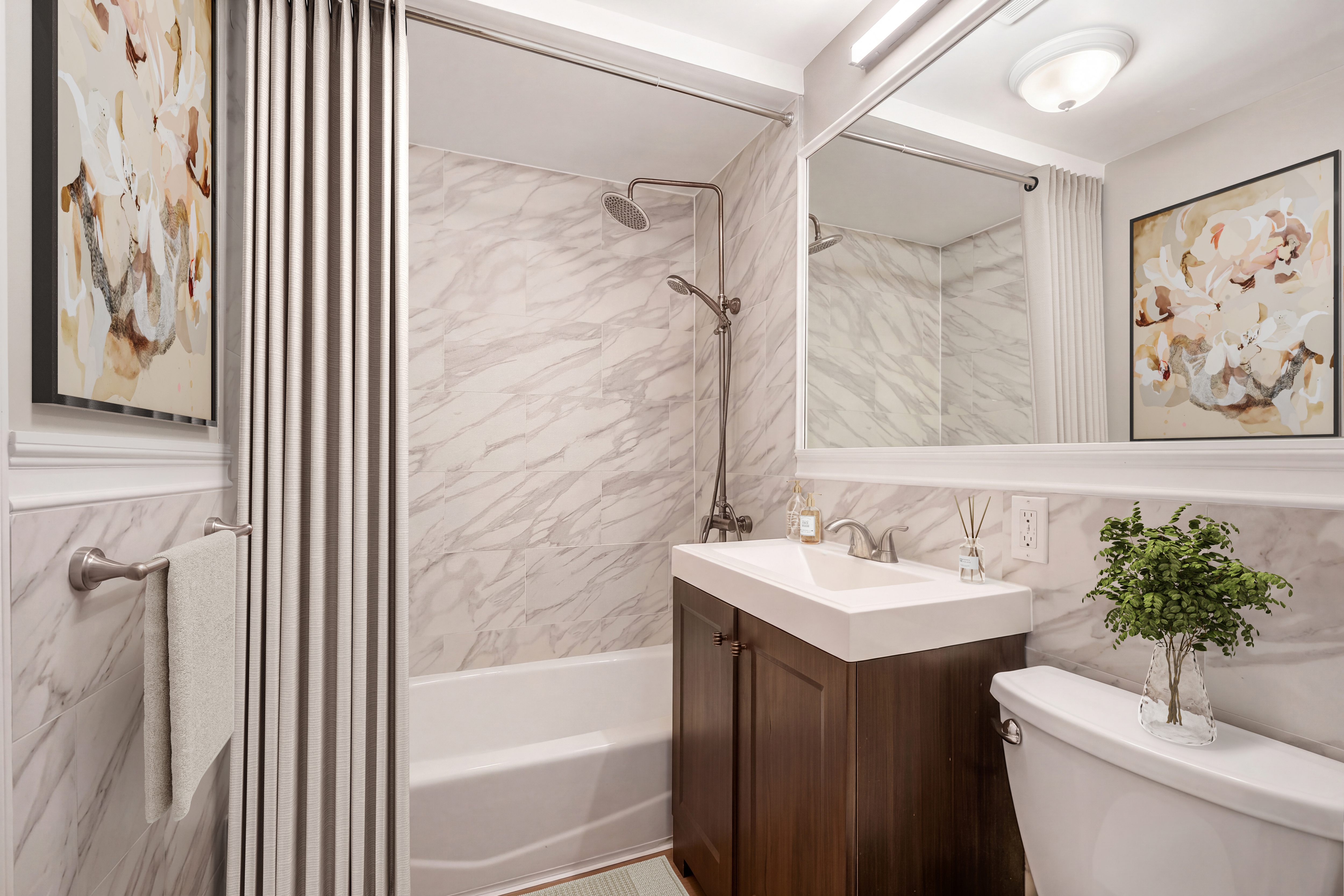 976 Metropolitan Avenue, Unit 1B Brooklyn, NY 11211 - Photo 7 of 16 Gallery Image 7