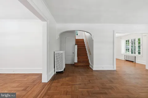 $895,000 | 6711 Lincoln Drive, Philadelphia, PA 19119