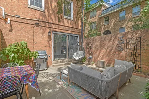 $1,100,000 | 500 H Street Southwest, Washington, DC 20024