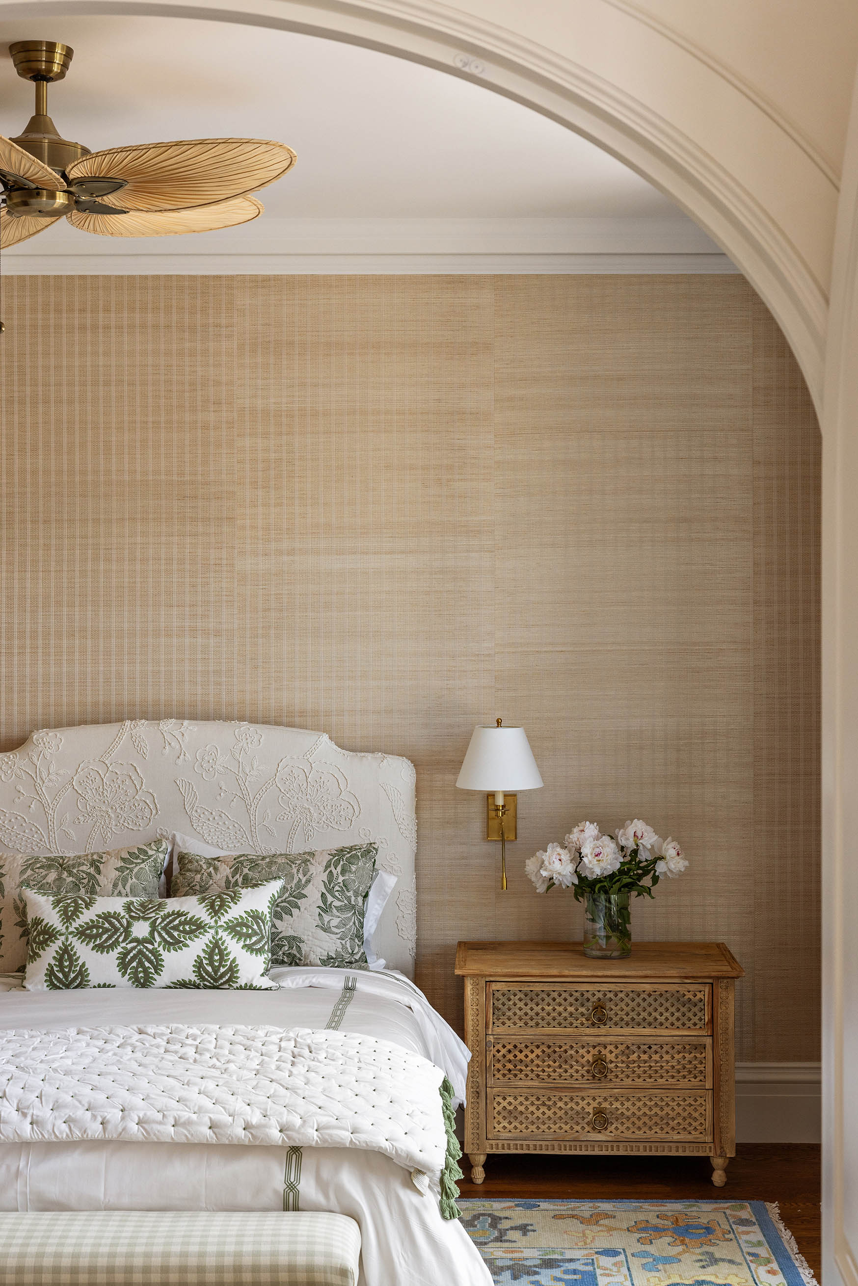 150 East 73rd Street, Unit PH Manhattan, NY 10021 - Photo 14 of 29 a bedroom with a bed and a couch