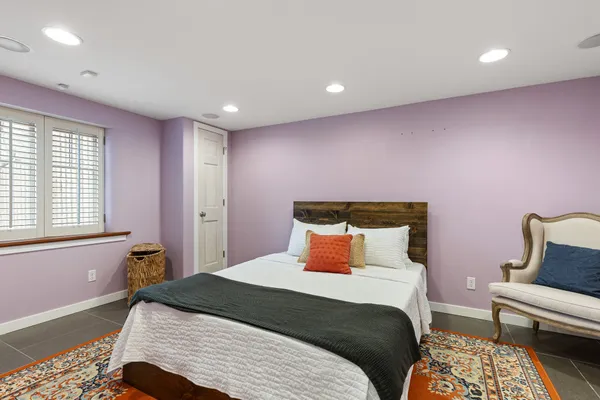 $1,195,000 | 21 Holly Lane, Wilmington, DE 19807