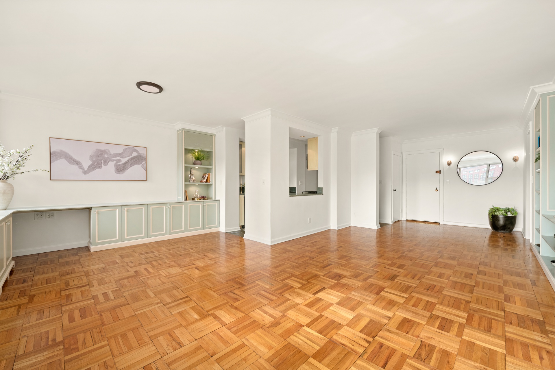 20 East 9th Street, Unit 11M Manhattan, NY 10003 - Photo 8 of 28 a view of an empty room