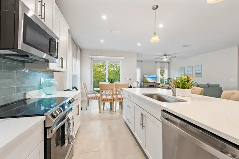 $779,000 | 178 Southwest Pomeroy Street, Stuart, FL 34997
