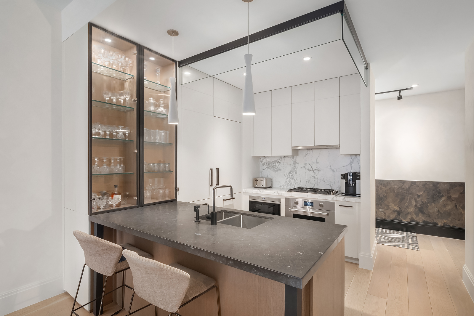 438 East 12th Street, Unit 3S Manhattan, NY 10009 - Photo 4 of 20