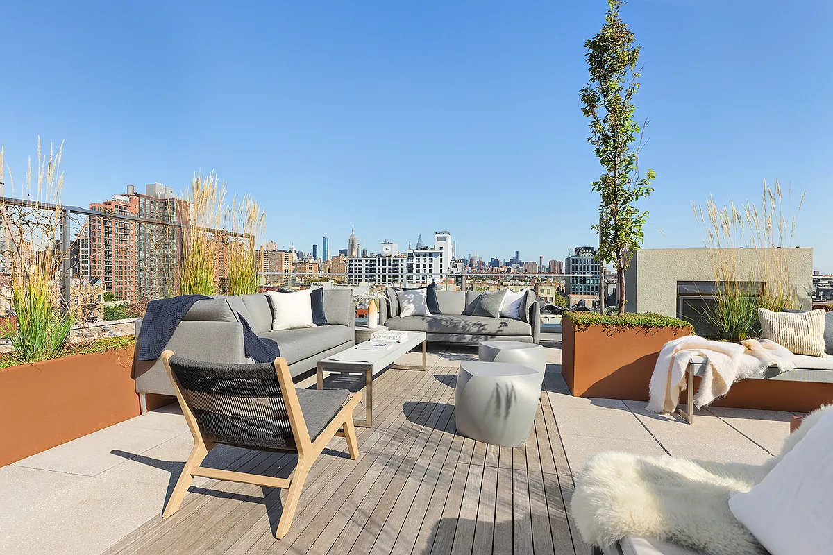 150 Rivington Street, Unit 3B Manhattan, NY 10002 - Photo 10 of 11