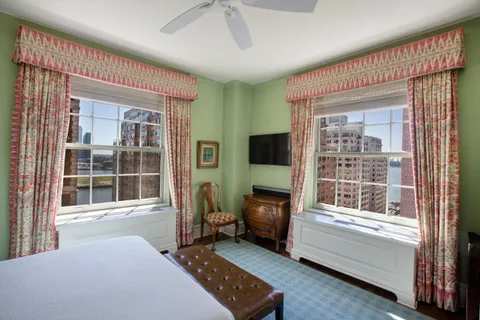 $2,250,000 | 14 Sutton Place South, Unit 12A | Sutton Place