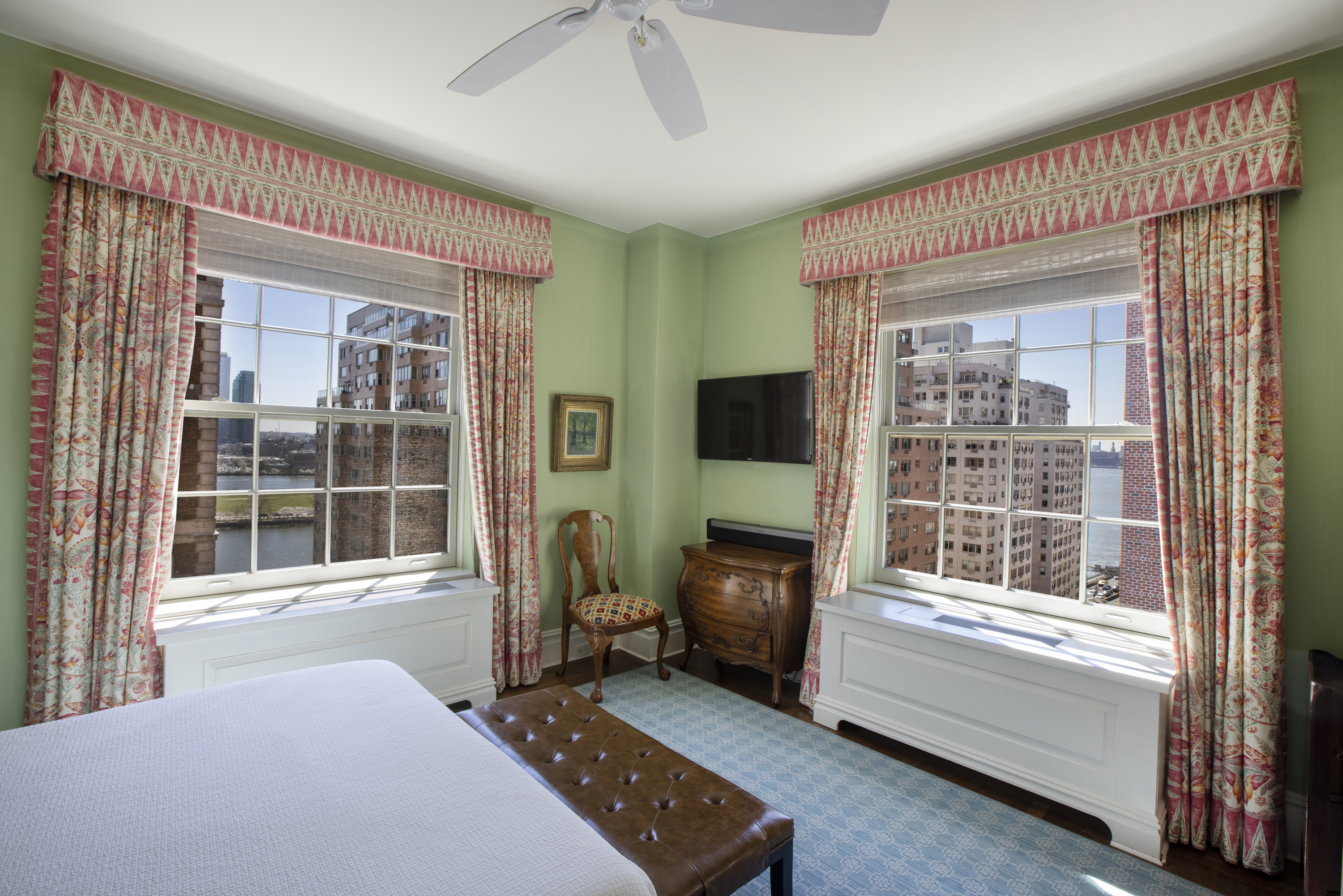 14 Sutton Place South, Unit 12A Manhattan, NY 10022 - Photo 7 of 16