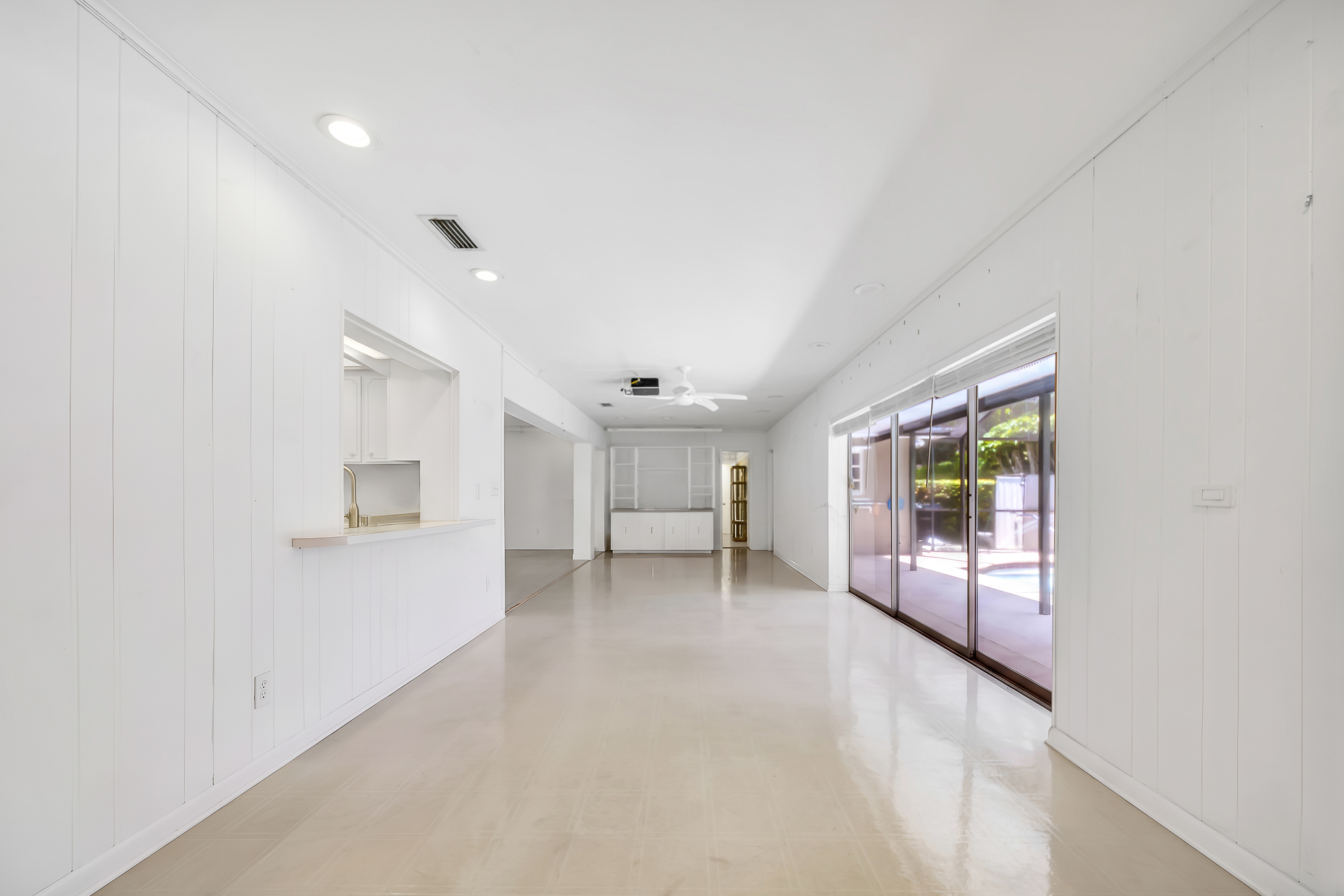 6760 Southwest 62nd Terrace Miami, FL 33143 - Photo 17 of 38 a view of an empty room with a window