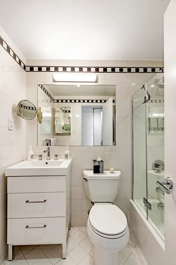 $4,500 | 140 East 63rd Street, Unit 4C | Lenox Hill