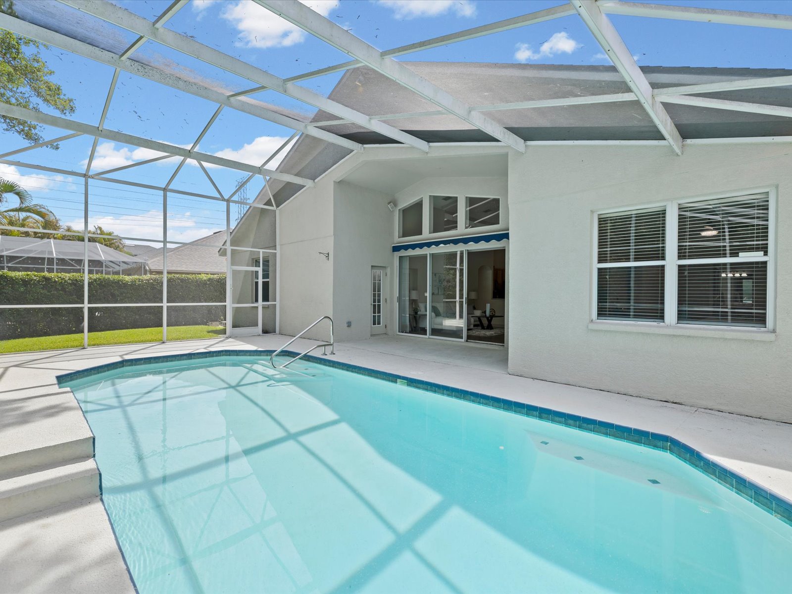 7935 Calindra Court Trinity, FL 34655 - Photo 2 of 8